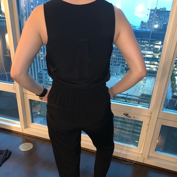 Chic black Express jumpsuit - Picture 4 of 7